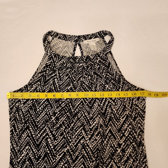 WHBM Sleeveless Tank Top - Picture 8 of 11